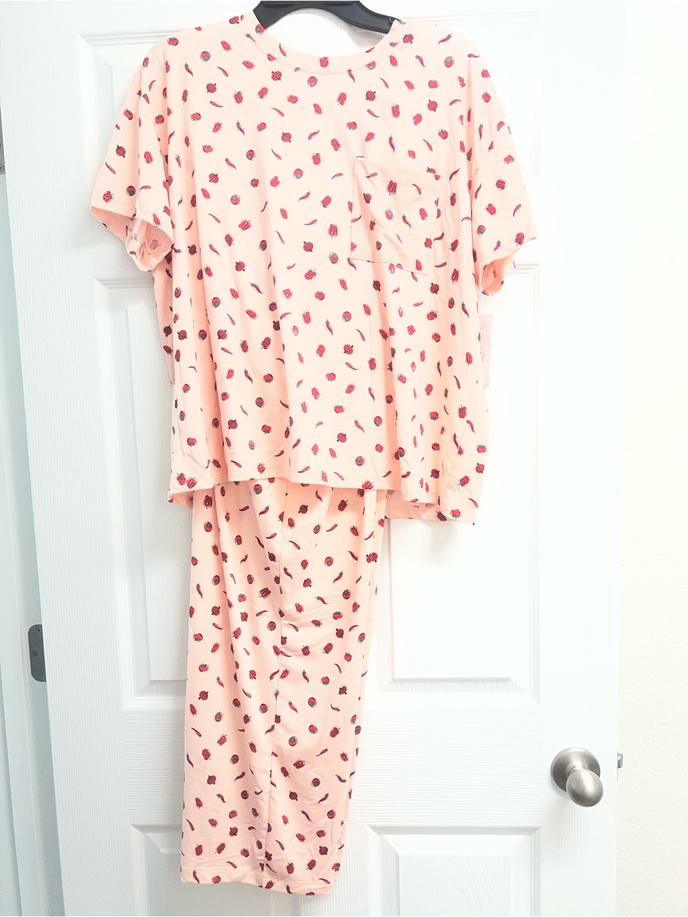 JoySpun Chili Pepper Printed Two-Piece Lounge Set